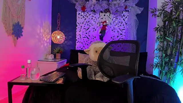 Adonis WB online show from 8, 1, 2026