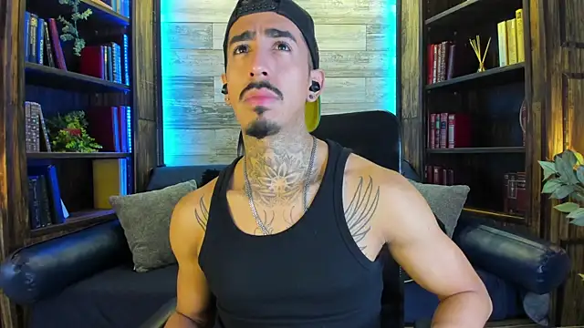 Donovan Desmond online show from 20, 12, 2025