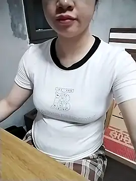 Snapshot of Mie_rose chatting on 2, 3, 2026 Mie rose online show from 2, 3, 2026