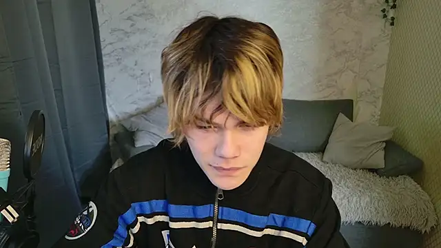 Bonnie And C1yde online show from 21, 4, 2026