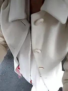 pink-mai online show from 11, 2, 2026