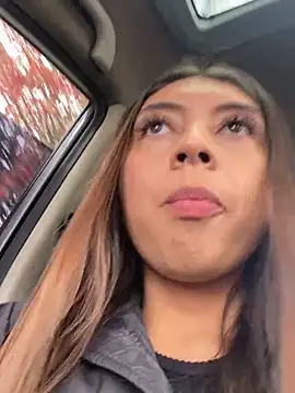 Snapshot of Sara-cooper2 chatting on 27, 10, 2025 Sara-cooper2 online show from 27, 10, 2025