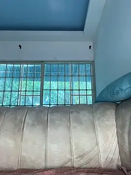 SophieD online show from 11, 4, 2026