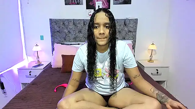 Snapshot of nay_and_aleja1 chatting on 16, 6, 2026 nay and aleja1 online show from 16, 6, 2026