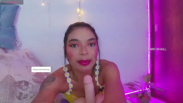 Nicolle swt online show from 3, 6, 2026