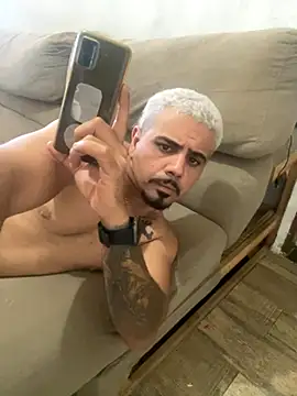 Snapshot of lordtbm1002 chatting on 30, 9, 2025 lordtbm1002 online show from 30, 9, 2025