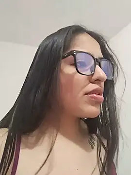 Snapshot of Goddesscut333 chatting on 1, 6, 2026 Goddesscut333 online show from 1, 6, 2026
