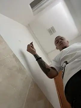 AlphaMasterXxx online show from 19, 11, 2025