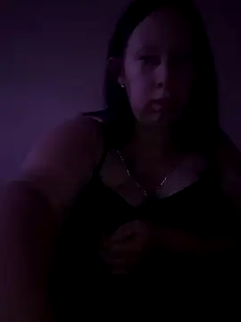 xSiindy95 online show from 6, 10, 2025