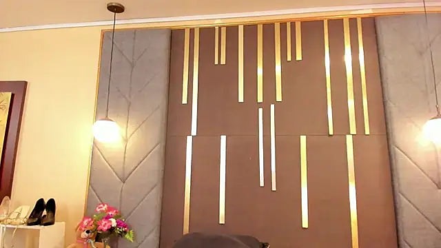 OliviGrace online show from 7, 10, 2025