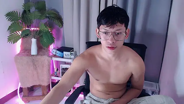 pinkcock froi2305 online show from 18, 12, 2025