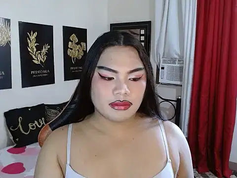 Snapshot of TSbrianaHugeCock chatting on 2, 11, 2025 TSbrianaHugeCock online show from 2, 11, 2025