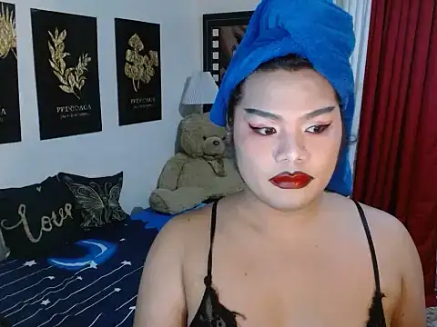 Snapshot of TSbrianaHugeCock chatting on 14, 11, 2025 TSbrianaHugeCock online show from 14, 11, 2025