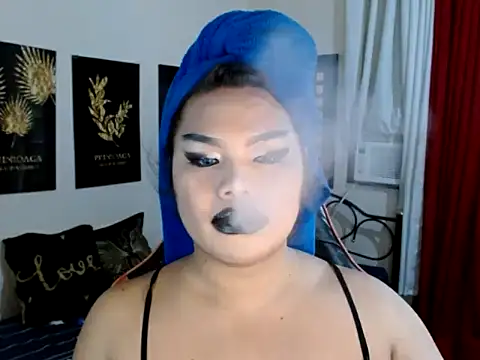 Snapshot of TSbrianaHugeCock chatting on 27, 11, 2025 TSbrianaHugeCock online show from 27, 11, 2025