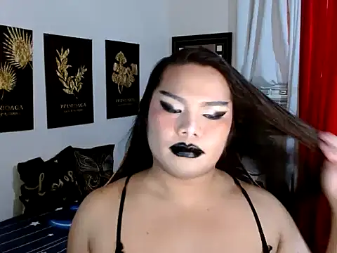 Snapshot of TSbrianaHugeCock chatting on 28, 11, 2025 TSbrianaHugeCock online show from 28, 11, 2025