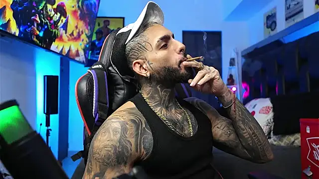 logan hugh8 online show from 8, 2, 2026