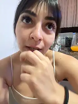 julichikita online show from 8, 10, 2025