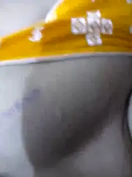 Snapshot of liza-212 chatting on 18, 10, 2025 liza-212 online show from 18, 10, 2025