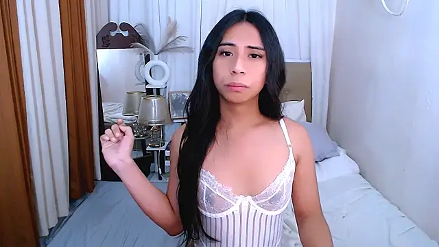 scarlet smith7 online show from 7, 4, 2026