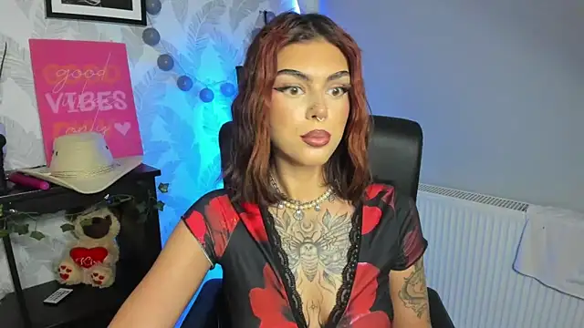 Snapshot of Nova_SIN chatting on 29, 5, 2026 Nova SIN online show from 29, 5, 2026