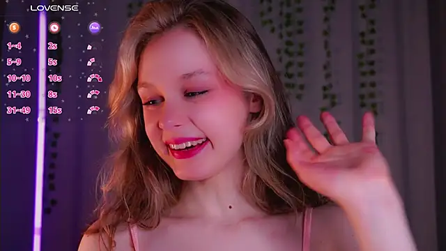Snapshot of Tender_beauty chatting on 24, 7, 2026 Tender beauty online show from 24, 7, 2026