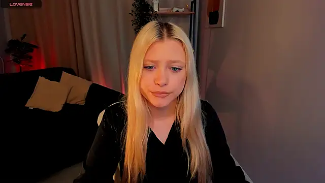 Millie Vanillies online show from 16, 10, 2025