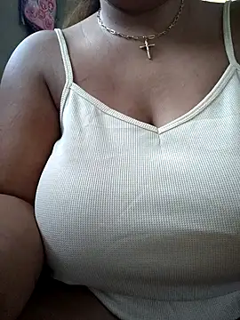 Snapshot of lady_rosie chatting on 14, 10, 2025 lady rosie online show from 14, 10, 2025