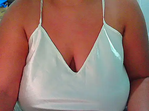 Snapshot of lady_rosie chatting on 22, 11, 2025 lady rosie online show from 22, 11, 2025