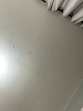 Aliciawhitee online show from 13, 10, 2025