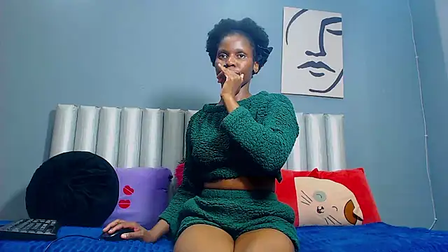 LoloQueen5 online show from 14, 1, 2026