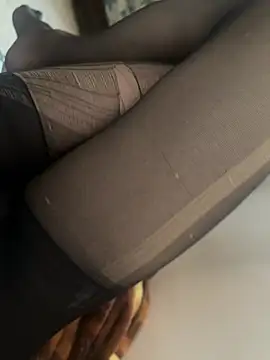 Mari25737 online show from 5, 3, 2026