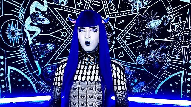 naomi satan online show from 21, 12, 2025