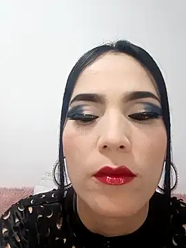 Snapshot of jamila_zair chatting on 15, 11, 2025 jamila zair online show from 15, 11, 2025