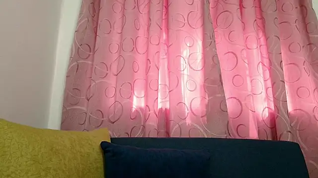 Snapshot of TifanyQueen_ chatting on 16, 9, 2025 TifanyQueen online show from 16, 9, 2025