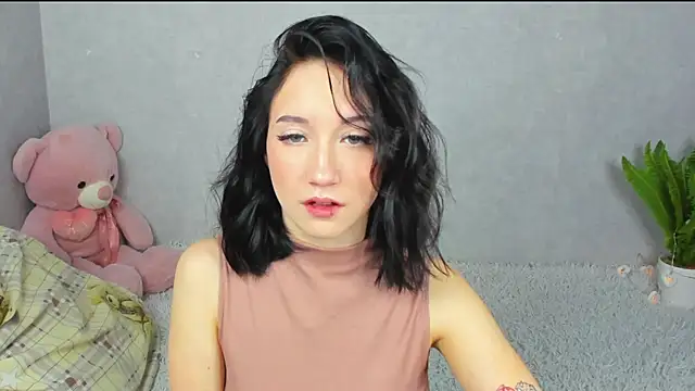 EileenMoores online show from 5, 12, 2025