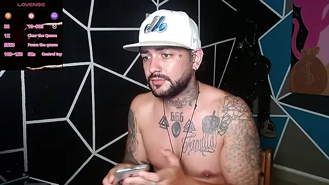 nicolastorres99 online show from 28, 11, 2025