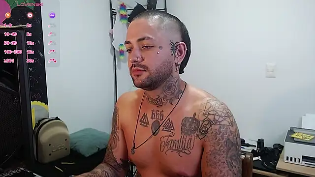 nicolastorres99 online show from 21, 12, 2025