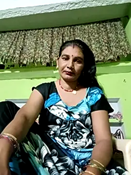 Snapshot of ZIVAA chatting on 30, 4, 2026 ZIVAA online show from 30, 4, 2026