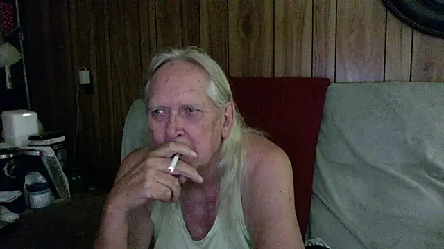 OldLadySara online show from 14, 7, 2026