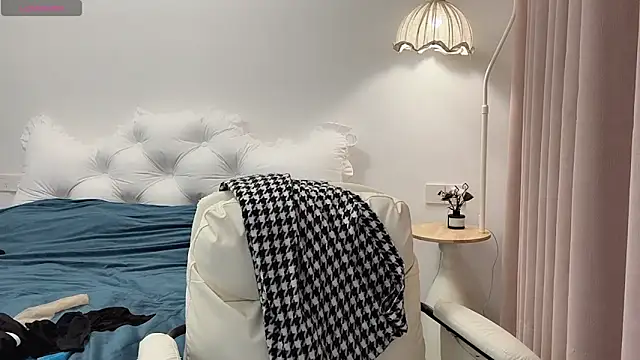 bao-bao- online show from 1, 11, 2025