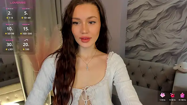 Aria Mila online show from 3, 12, 2025