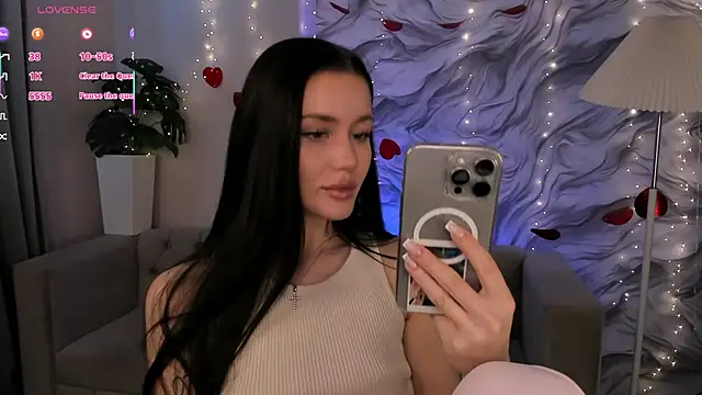 Aria Mila online show from 18, 2, 2026