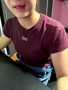 Snapshot of Sorry_for_pussy chatting on 22, 10, 2025 Sorry for pussy online show from 22, 10, 2025
