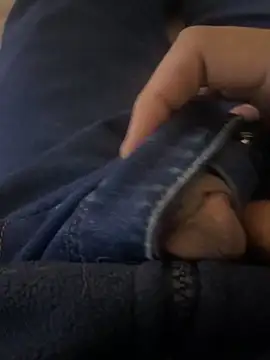 Snapshot of Moy27m chatting on 2, 10, 2025 Moy27m online show from 2, 10, 2025