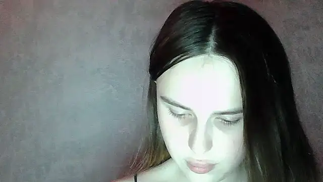 SweetLoraa online show from 7, 7, 2026