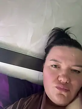 SunnyLeila2101 online show from 3, 4, 2026