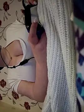 itsCuteTits online show from 20, 11, 2025