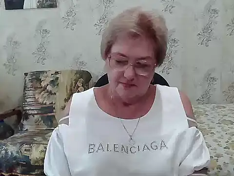 Renata62011 online show from 9, 9, 2025