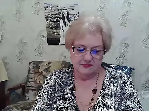 Snapshot of Renata62011 chatting on 13, 6, 2026 Renata62011 online show from 13, 6, 2026