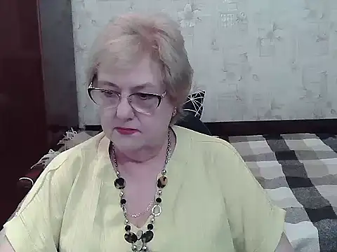 Snapshot of Renata62011 chatting on 7, 7, 2026 Renata62011 online show from 7, 7, 2026